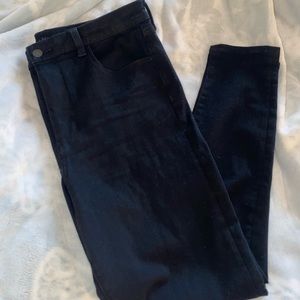 American Eagle Black Size 14 Short Jeans